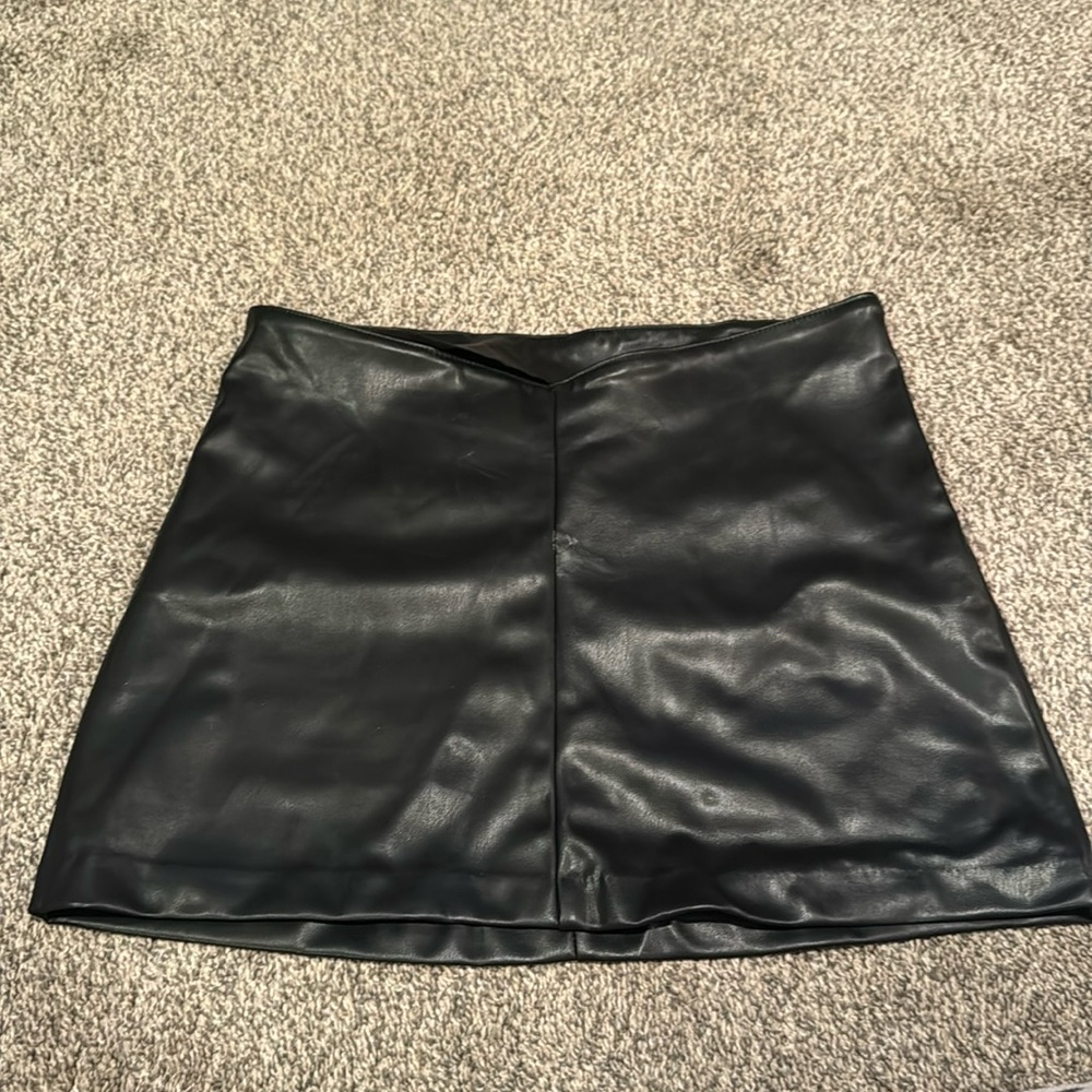 H and M Black leather skirt